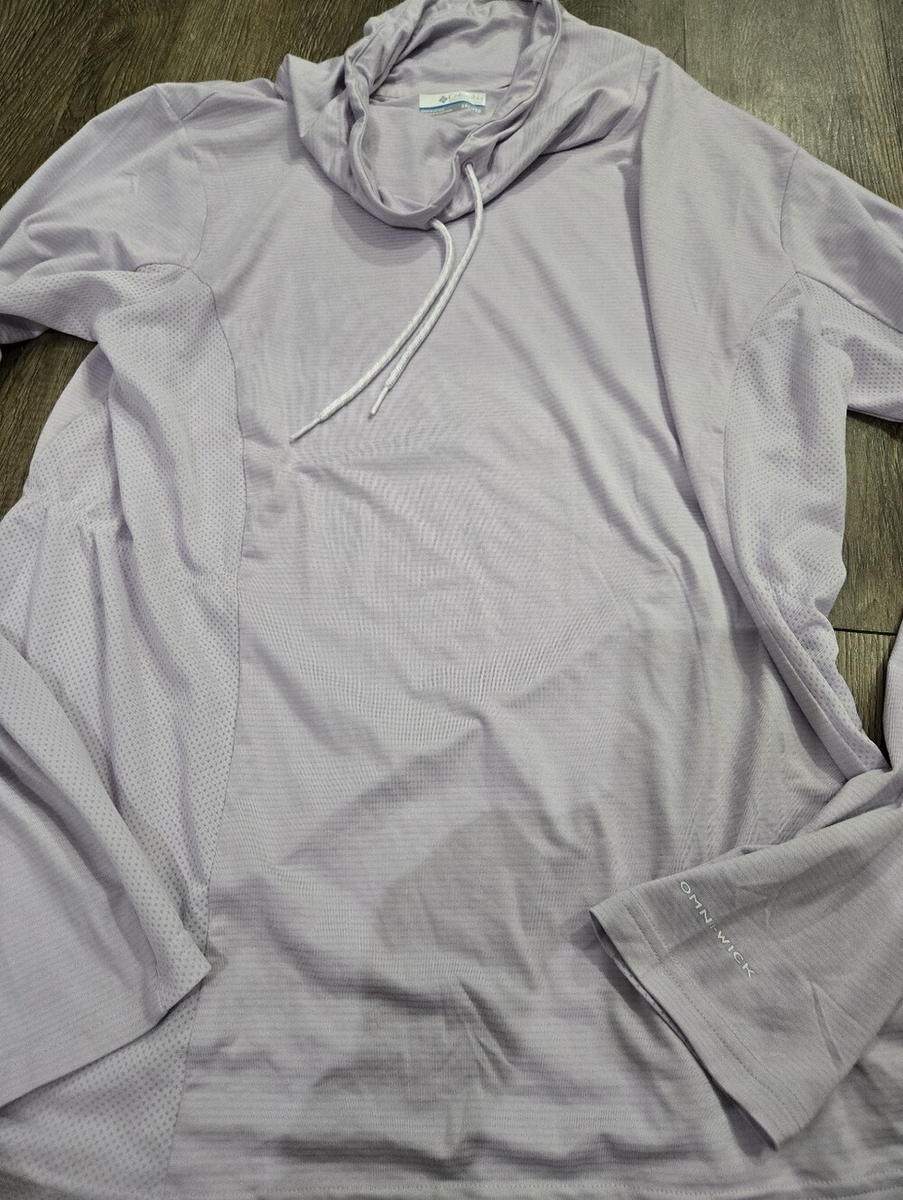 Columbia Light Lavender Long-Sleeve Performance Hoodie